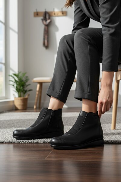 VeliKundura Cizme de damă din piele naturală, cu talpă din cauciuc negru