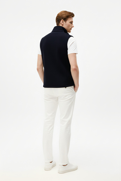 Kozik Чоловічий чорний жилет без рукавів з 3 кишенями Чоловічий полярний жилет для щоденного носіння Стандартний зручний полярний жилет на блискавці для чоловіків