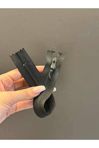 Gönülden Tasarım 25 x 3 cm черен цип