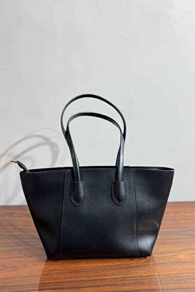 Gülşah collection Βασική τσάντα ώμου από συνθετικό δέρμα με φερμουάρ - Μαύρη