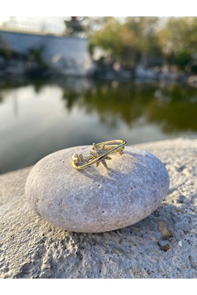 milayk Ellipse Star Gold Earcuff