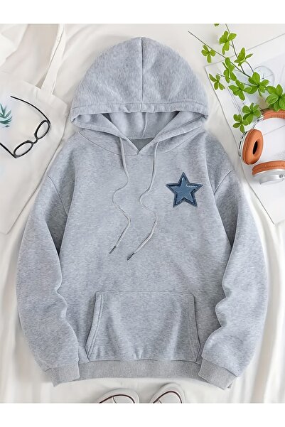 cc collection سويت شيرت نسائي بغطاء للرأس قصة فضفاضة ستار مطبوع 3 إنترنيشنال