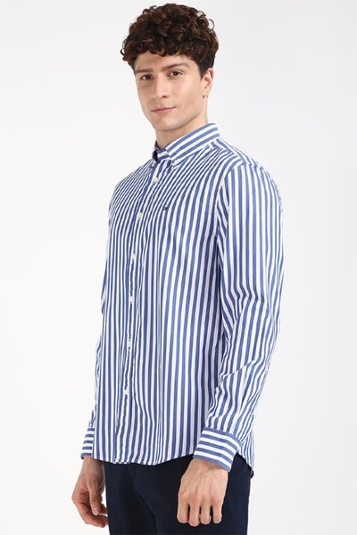 Tommy Hilfiger Men Blue Striped Regular Fit Cotton Shirt