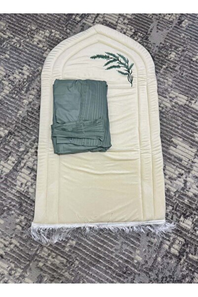 Ghanawi Women's Prayer Rug and Prayer Cover Set