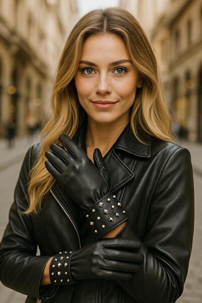 MARBERRY قفازات نسائية من الجلد الصناعي الأسود مع تفاصيل إكسسوارات