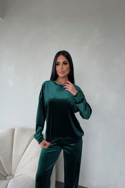 LİLA İSTANBUL Crew Neck Double Velvet Suit Emerald Green Color