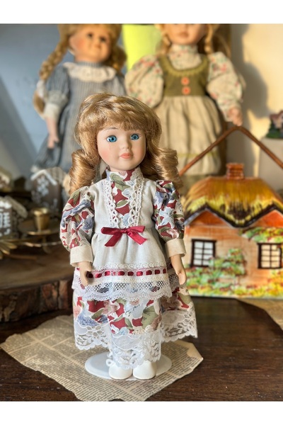 Handmadesign Koleksiyonluk Porselen Bebek Sarışın Renkli Elbiseli Mavi Gözlü ...