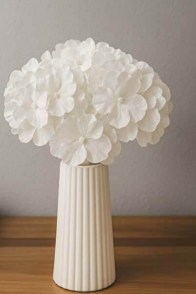 OGWANTO Dekoratif Vazo ve Yapay Çiçek Seti – Beyaz Ortanca Aranjmanı