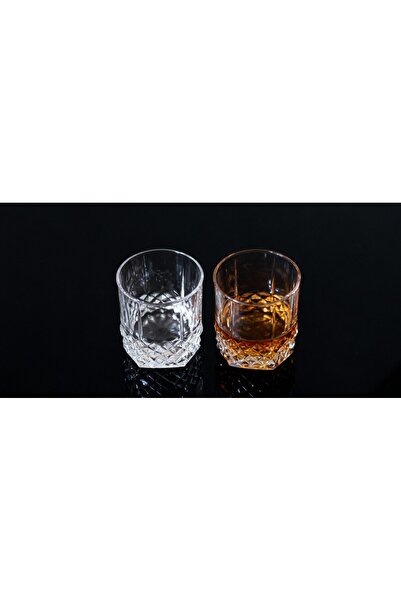 Madame Coco Pamella Set of 4 Whiskey Glasses