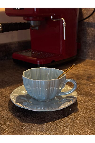 selvi wear طقم فناجين قهوة من البورسلين الأزرق المستورد - يشمل ملعقة وصحن ذهبي