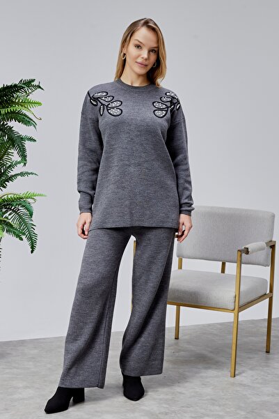 Jinx Wear Fashion Shoulder Leaf Lace Pearl Detail Women's 2-Piece Acrylic Women's Knitwear Set