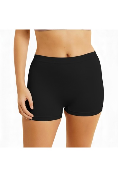 Silvy سيلفي شورت قصير