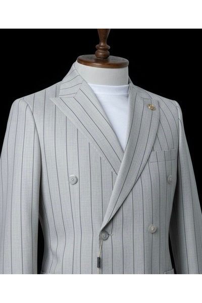 ilayda emir بدلة رجالية مخططة باللون الرمادي بأزرار على الجهتين