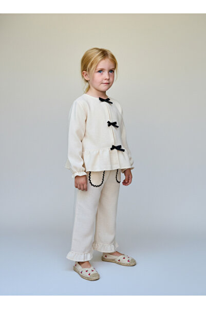 Magu Girl's Cotton Cream Stylish Bow Detail Set – Comfortable and Elegant Design