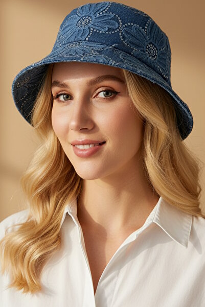 CAŞ DEKORASYON قبعة بتصميم زهور باللون الأزرق الداكن