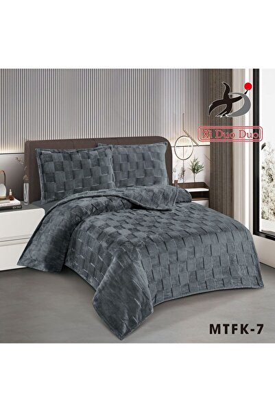 SNOOZYL Super soft faux fur blanket