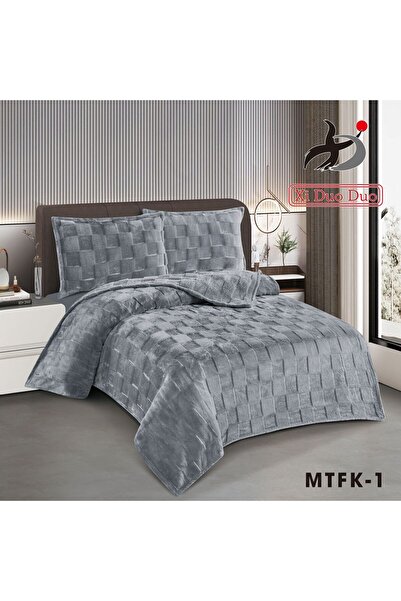 SNOOZYL Super soft faux fur blanket