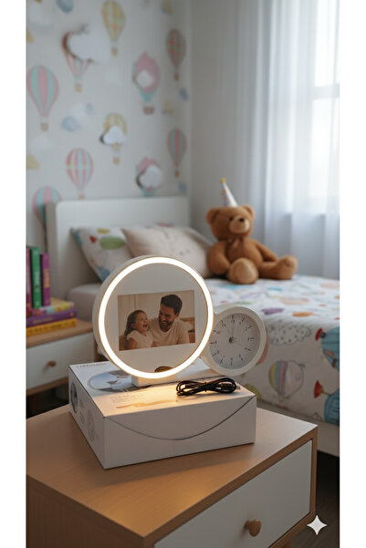 KdrElektronik Sevgiliye En Özel Hediye! Sihirli Işıklı Ayna Saat ve Fotoğraf Çerçevesi 3'ü 1 Arada