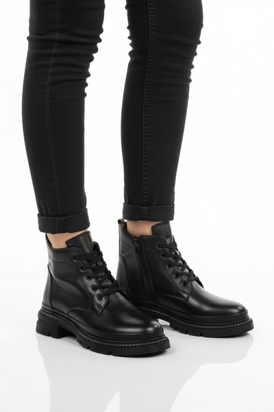 Voyager Black Genuine Leather Women's Heeled Boots with Fleece Inside