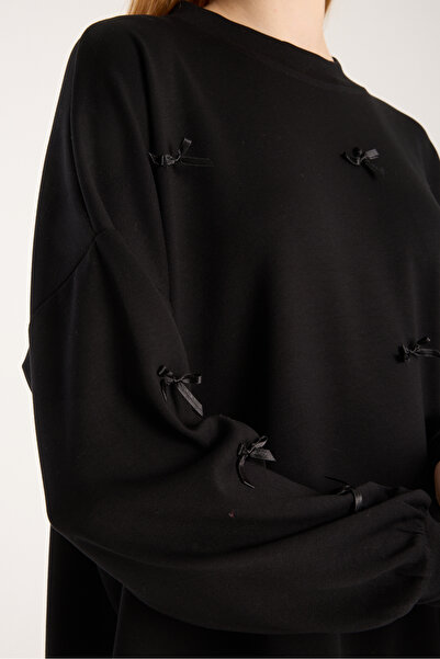 LAVA FASHION Women's Lace-Up Oversized Boots