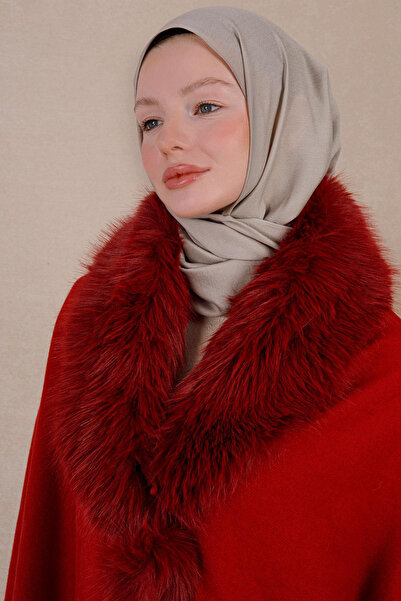 HERCHES Fur Collar Wool Poncho - Burgundy