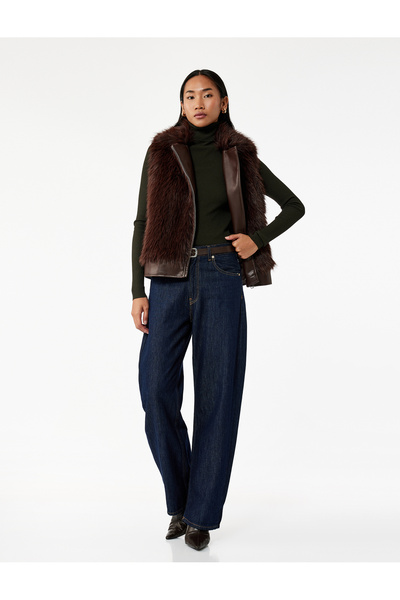 Koton Sleeveless Zippered Pocket Crop Faux Fur Vest