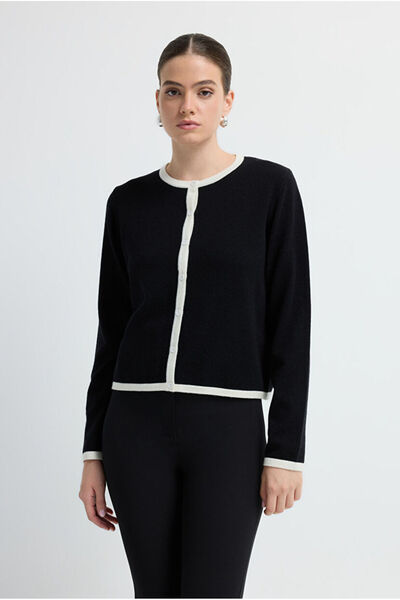 adL Biye Detaylı Triko Kazak