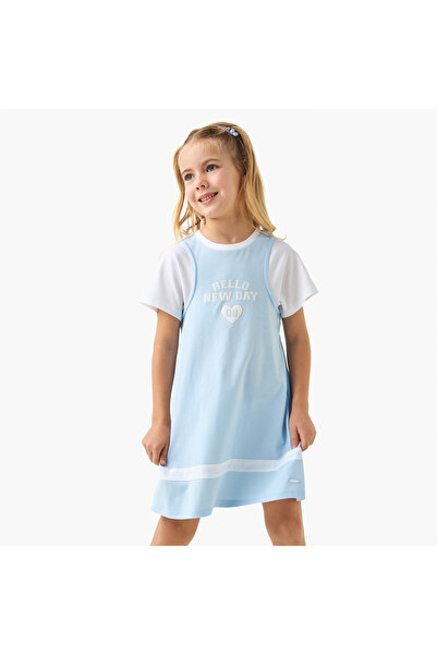 Lee Cooper فستان تي شيرت برقبة دائرية وأكمام قصيرة وطبعة شعار