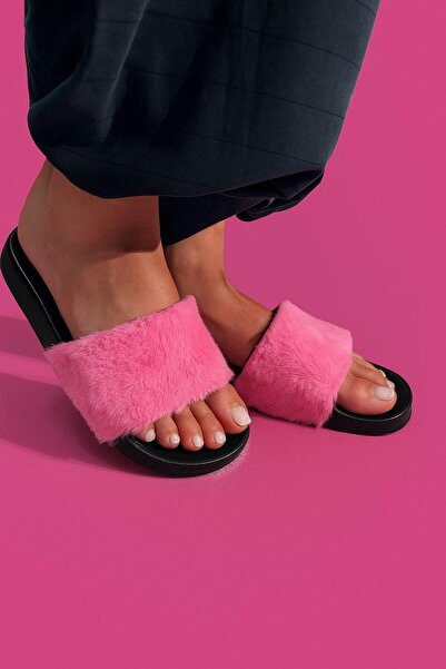 luvo shoes GÜNLÜK ORTOPEDİK KAYMAZ TABAN KÜRKLÜ KADIN EV TERLİĞİ