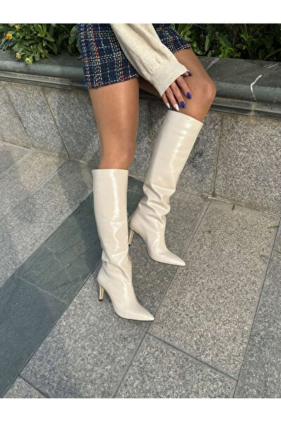 C Bulut Collection GLOW BEJ KIRIŞIK PARLAK DERİ KADIN TOPUKLU ÇİZME