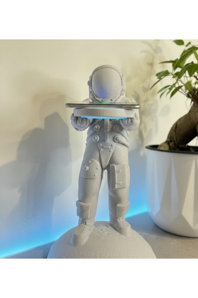 hivhestın Astronot Tasarımlı Kablosuz Şarj Standı (3D Baskı - PLA)
