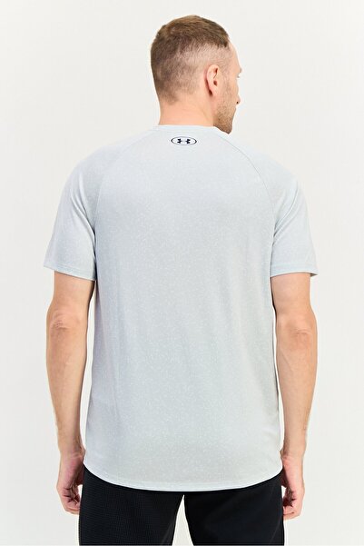 Under Armour Men Loose Fit Short Sleeve Training T-Shirt, Light Grey