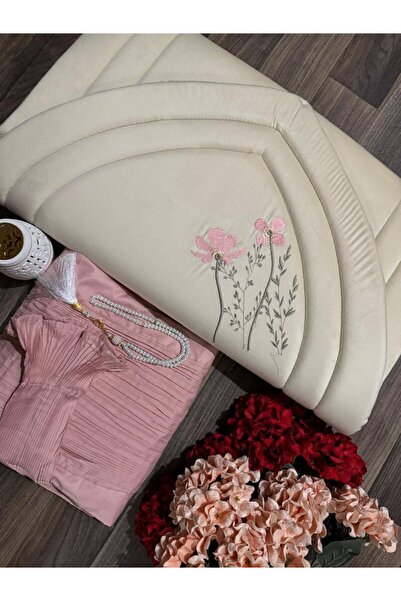 Generics Prayer rug set with embroidered foam mat and sheets