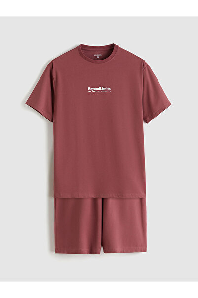 LC Waikiki طقم بيجامة رجالي قصير من فيجن نيو سيزون ستاندرد كول