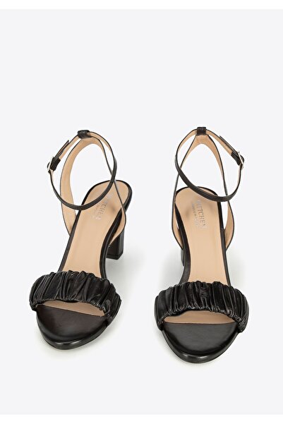 Wittchen Women's Sandals in Crinkled Leather with a Block Heel, Black, Leather