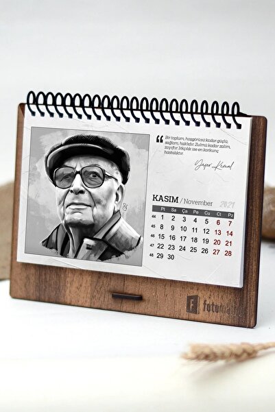 Fotomatbu 2026 Edebiyat Ahşap Masa Takvimi