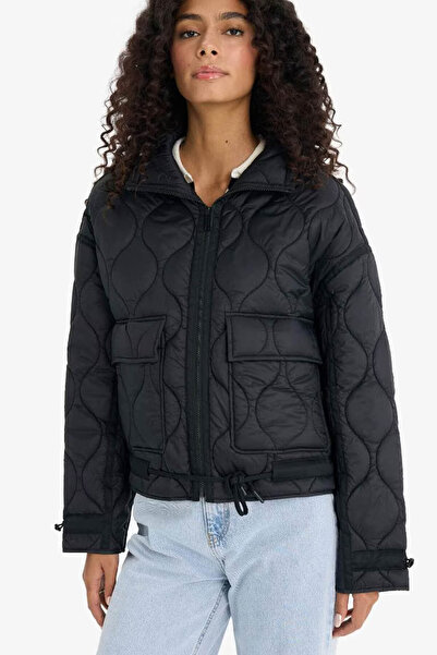 DeFacto Waterproof Regular Fit Zippered Quilted Jacket E8674Ax25Au