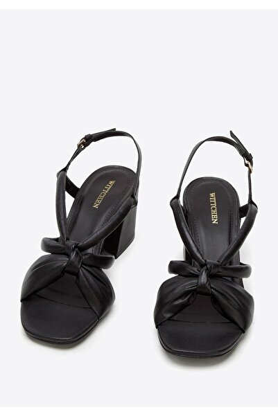 Wittchen Sandale damă din piele cu nod negru
