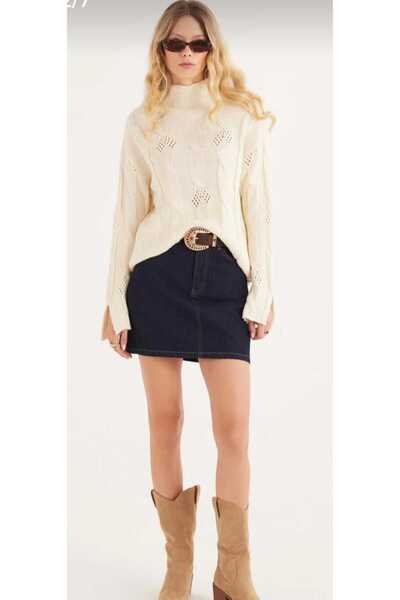 cheen Women's Regular Fit Cut Half Turtleneck Hair Knit White Knitwear Top