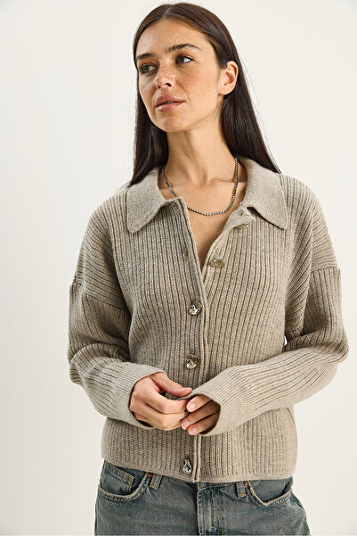 Bianco Lucci Women's Shirt Collar Button Detail Knitwear Cardigan Th251055 60283740