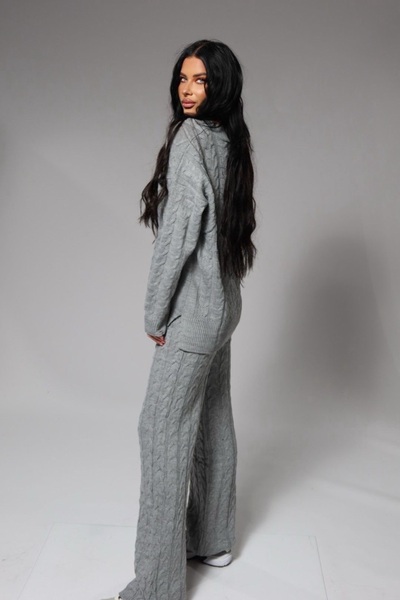 Pretty Women's knitted tracksuit