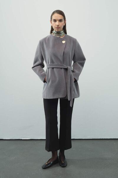 Hooopstore Premium Asymmetrical Collar Short Smoked Coat