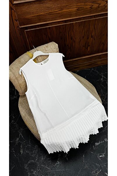 LOCCO Women's Zero Sleeve Pleated Undershirt White