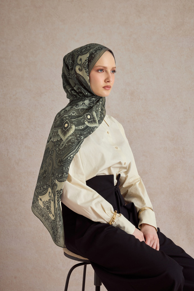 Qef Cotton Shawl Shadow Khaki Green