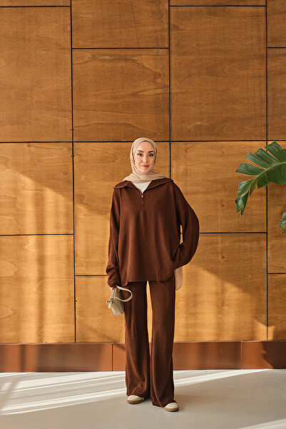 LOCCO Women's Zippered Knitwear Set Brown