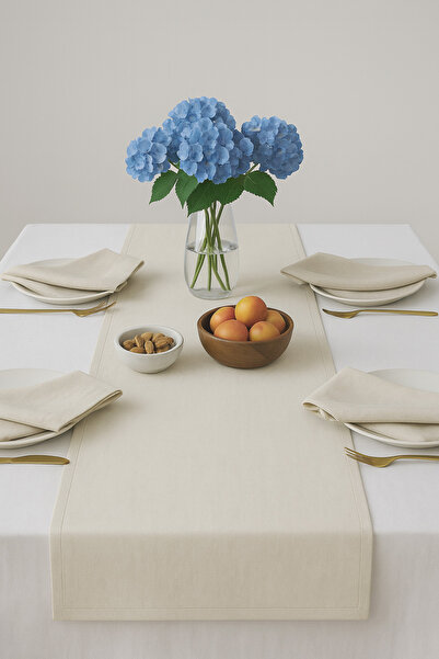 De'Vor Velvet Look Ecru Table Runner