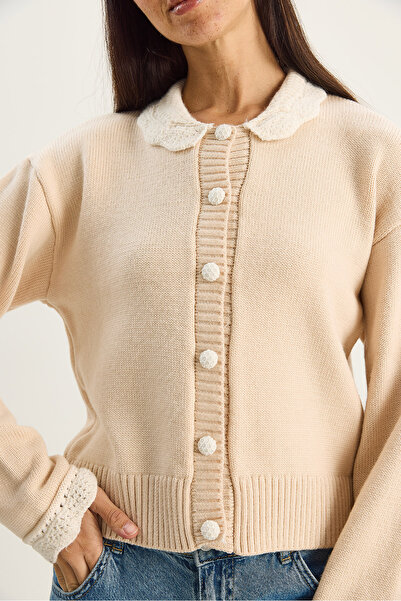 Bianco Lucci Women's Knitted Peter Pan collar Sleeve Detailed Knitwear Cardigan Th251054 60283768