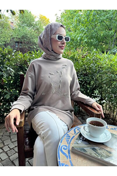 Moodbasic Chain Stone Embroidered Tunic