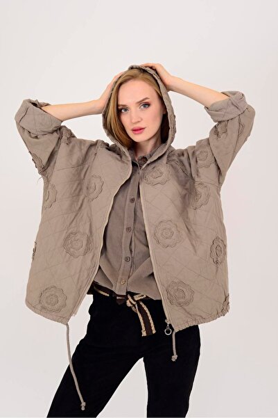 Park Moda 5062 Lova Embossed Floral Detailed Zippered Quilted Jacket