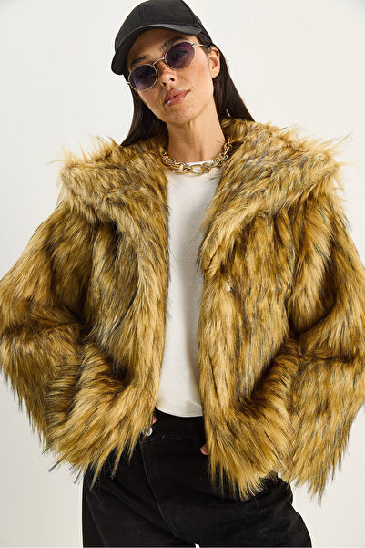 Bianco Lucci Women's Wide Collar Lined Short Premium Faux Fur Coat 2770 60261574